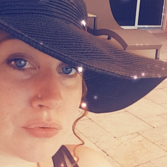 💎TEE IS LIVE💎 LIKE & SHARE this Listing ✨Posh SHOW Vibes with Tee ✨️💗💯 - Picture 14 of 15